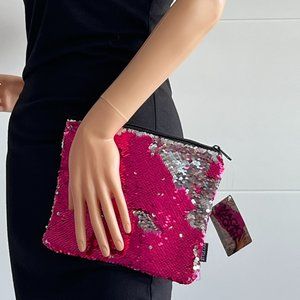 Sequin clutch